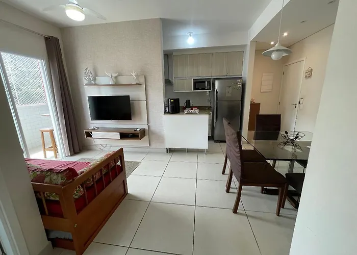 Rubi - 150M Praia Das Toninhas Com Ar Condicionado Ubatuba